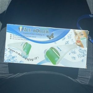 NWT facial ice roller